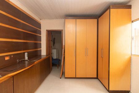 Quarto de casa para alugar com 1 quarto, 40m² em Vila Nivi, São Paulo