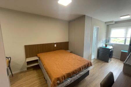 Quarto de kitnet/studio para alugar com 1 quarto, 24m² em Jardim São Paulo, São Paulo