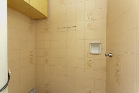 Apartamento para alugar com 60m², 2 quartos e 1 vaga Apartamento para alugar com 60m², 2 quartos e 1 vagaBanheiro 2