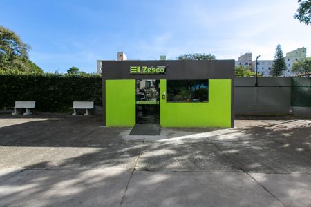 Apartamento para alugar com 60m², 2 quartos e 1 vaga Apartamento para alugar com 60m², 2 quartos e 1 vagaÁrea comum - Mercadinho