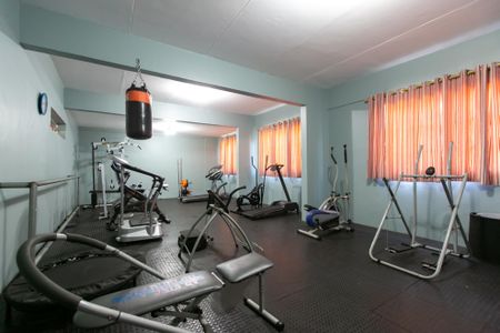 Apartamento para alugar com 60m², 2 quartos e 1 vaga Apartamento para alugar com 60m², 2 quartos e 1 vagaÁrea comum - Academia