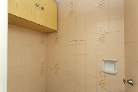 Apartamento para alugar com 60m², 2 quartos e 1 vaga Apartamento para alugar com 60m², 2 quartos e 1 vagaBanheiro 2