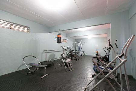 Apartamento para alugar com 60m², 2 quartos e 1 vaga Apartamento para alugar com 60m², 2 quartos e 1 vagaÁrea comum - Academia