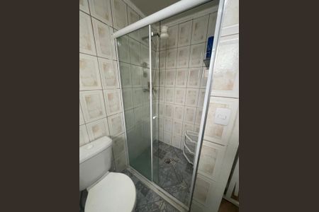 Banheiro de apartamento para alugar com 1 quarto, 37m² em Sé, São Paulo