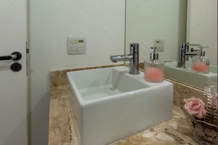 Apartamento à venda com 137m², 3 quartos e 3 vagasBanheiro da Suíte 3