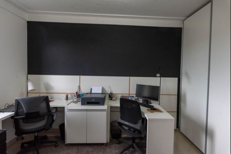 Apartamento à venda com 137m², 3 quartos e 3 vagasSuíte 2