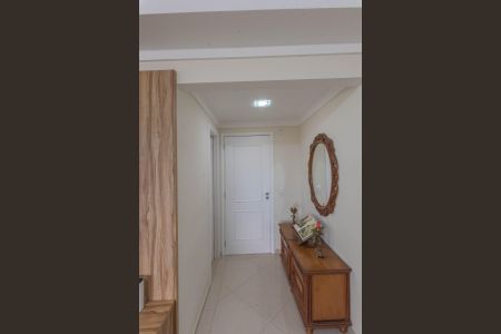 Hall de entrada de apartamento à venda com 3 quartos, 137m² em Parque Prado, Campinas