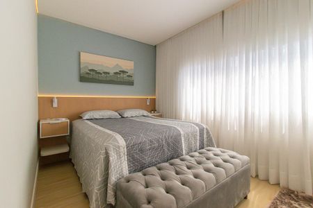 Apartamento para alugar com 92m², 2 quartos e 2 vagasQuarto 2 - Suíte