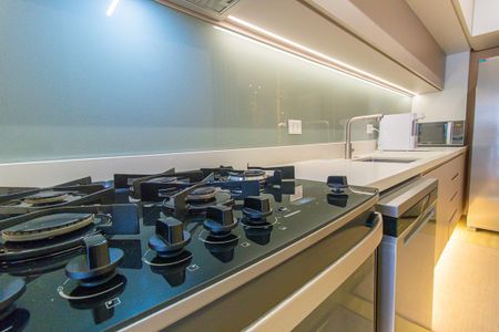 Apartamento para alugar com 92m², 2 quartos e 2 vagasCozinha - Armários