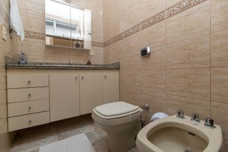 Apartamento à venda com 120m², 3 quartos e 2 vagasBanheiro da Suíte