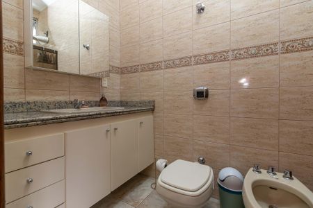 Apartamento à venda com 120m², 3 quartos e 2 vagasBanheiro da Suíte