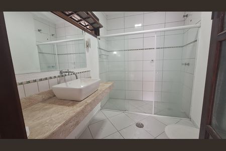 Casa para alugar com 474m², 2 quartos e 4 vagas