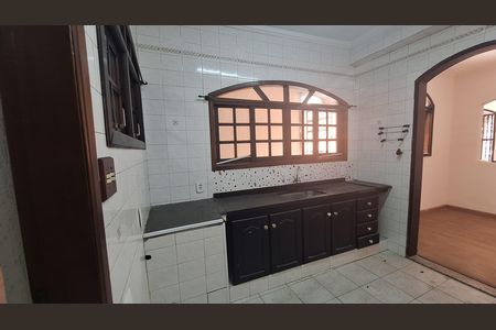 Casa para alugar com 474m², 2 quartos e 4 vagas