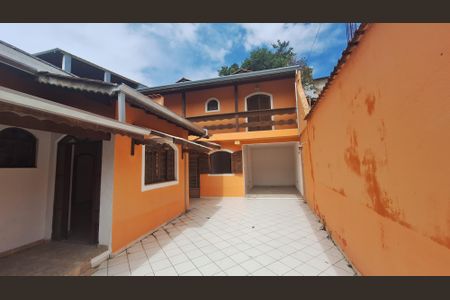 Casa para alugar com 2 quartos, 474m² em Jardim Revista, Suzano