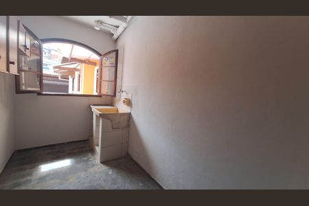 Casa para alugar com 474m², 2 quartos e 4 vagas
