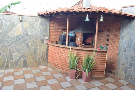 Casa para alugar com 250m², 3 quartos e 3 vagasChurrasqueira