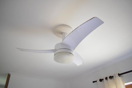 Casa para alugar com 250m², 3 quartos e 3 vagasSuíte