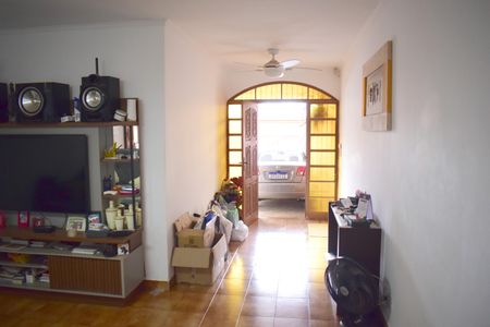 Casa para alugar com 250m², 3 quartos e 3 vagasSala