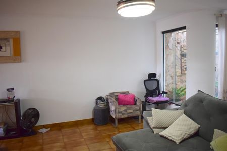 Casa para alugar com 250m², 3 quartos e 3 vagasSala