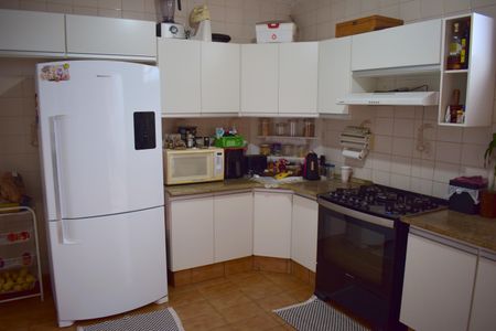 Casa para alugar com 250m², 3 quartos e 3 vagasCozinha - Armários