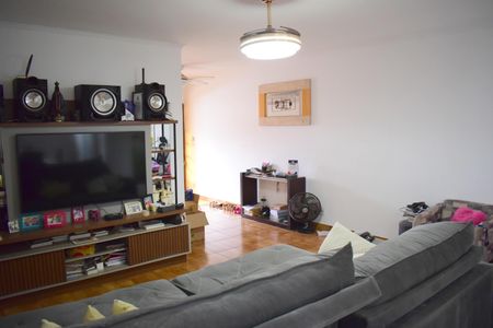 Casa para alugar com 250m², 3 quartos e 3 vagasSala