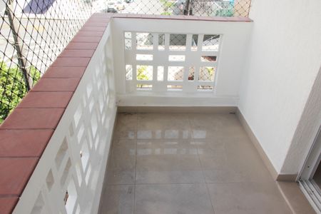 Apartamento para alugar com 70m², 2 quartos e 1 vagaVaranda do Quarto 2