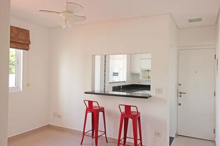 Sala de apartamento para alugar com 2 quartos, 70m² em Campo Grande, Santos