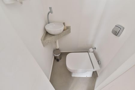 Apartamento à venda com 57m², 2 quartos e 1 vaga Apartamento à venda com 57m², 2 quartos e 1 vagaLavabo