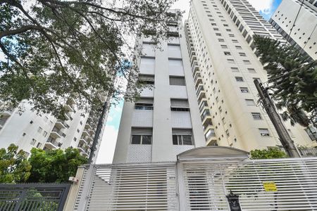 Apartamento à venda com 57m², 2 quartos e 1 vaga Apartamento à venda com 57m², 2 quartos e 1 vagaFachada