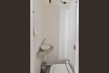 Apartamento à venda com 57m², 2 quartos e 1 vaga Apartamento à venda com 57m², 2 quartos e 1 vagaLavabo