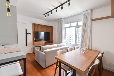 Sala de apartamento à venda com 2 quartos, 57m² em Vila Mariana, São Paulo