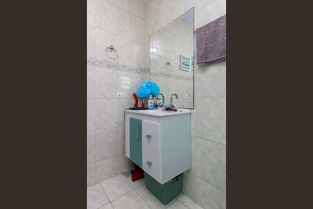 Casa à venda com 213m², 4 quartos e 4 vagasBanheiro 1