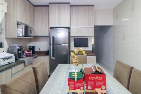 Casa à venda com 213m², 4 quartos e 4 vagasCozinha