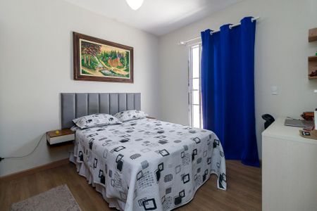 Casa à venda com 213m², 4 quartos e 4 vagasQuarto 4