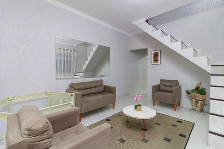 Casa à venda com 213m², 4 quartos e 4 vagasSala