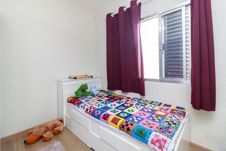 Casa à venda com 213m², 4 quartos e 4 vagasQuarto 2