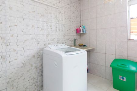 Casa à venda com 213m², 4 quartos e 4 vagasÁrea de Serviço