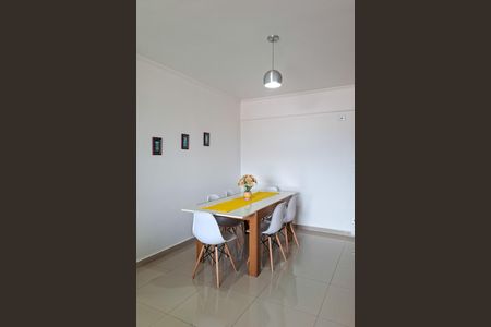Apartamento para alugar com 75m², 1 quarto e 1 vagaSala