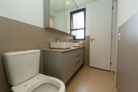 Apartamento para alugar com 76m², 2 quartos e 2 vagasBANHEIRO2