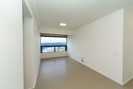 Apartamento para alugar com 76m², 2 quartos e 2 vagasSALA