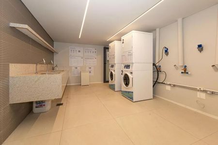 Apartamento para alugar com 76m², 2 quartos e 2 vagasLAVANDERIA