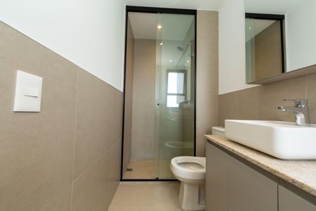 Apartamento para alugar com 76m², 2 quartos e 2 vagasBANHEIRO2