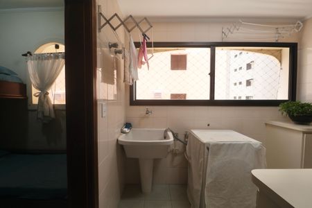 Apartamento para alugar com 183m², 4 quartos e 2 vagasÁrea de Serviço