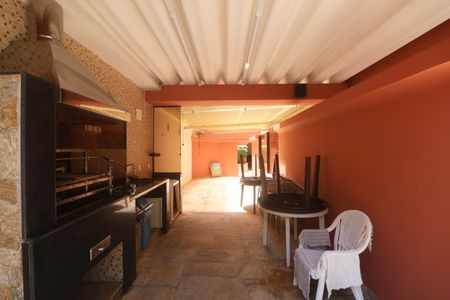 Apartamento para alugar com 183m², 4 quartos e 2 vagasÁrea comum - Churrasqueira