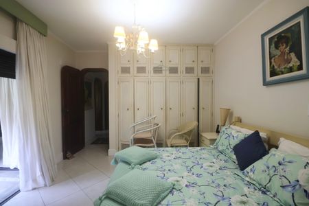 Apartamento para alugar com 183m², 4 quartos e 2 vagasQuarto Suíte 2