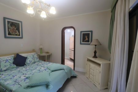 Apartamento para alugar com 183m², 4 quartos e 2 vagasQuarto Suíte 2