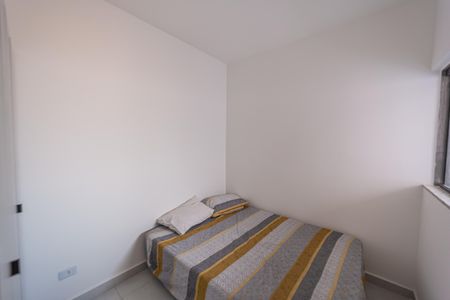 Quarto de apartamento para alugar com 2 quartos, 32m² em Vila Carrão, São Paulo