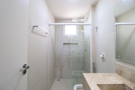 Apartamento para alugar com 72m², 2 quartos e 2 vagasBanheiro Social