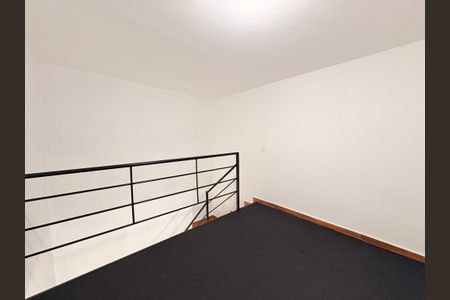 Quarto de kitnet/studio para alugar com 1 quarto, 36m² em Jardim das Palmeiras, Várzea Paulista