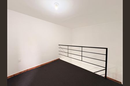Quarto de kitnet/studio para alugar com 1 quarto, 36m² em Jardim das Palmeiras, Várzea Paulista